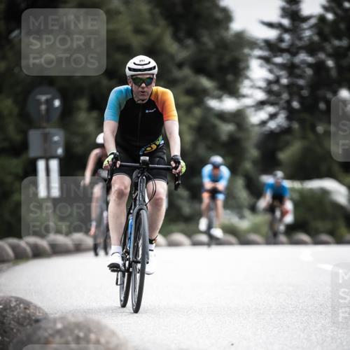 21.06.2026 - 29. Vierlanden-Triathlon H.Heesch http://msf.ph/oto/9883523 21.06.2026 10:35:28 Radfahren 43, 108, 109, 112, 291, 347, 490 meine-sportfotos.de