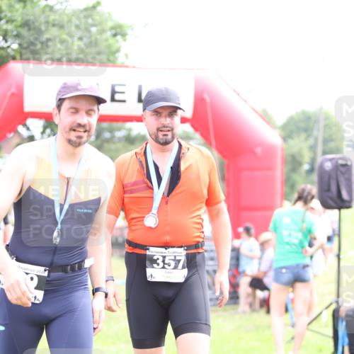 21.06.2026 - 29. Vierlanden-Triathlon Andreas Tolksdorf http://msf.ph/oto/9883525 21.06.2026 11:26:00 Ziel 477, 562, 477, 562 meine-sportfotos.de