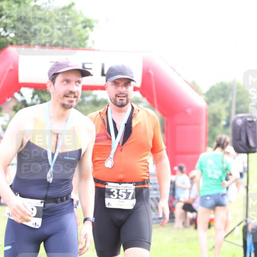 21.06.2026 - 29. Vierlanden-Triathlon Andreas Tolksdorf http://msf.ph/oto/9883536 21.06.2026 11:26:00 Ziel 477, 562, 477, 562 meine-sportfotos.de