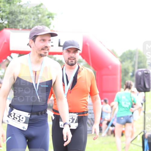 21.06.2026 - 29. Vierlanden-Triathlon Andreas Tolksdorf http://msf.ph/oto/9883551 21.06.2026 11:26:00 Ziel 477, 562, 477, 562 meine-sportfotos.de