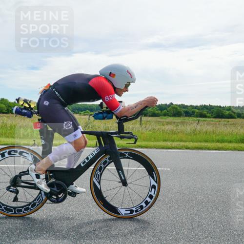 21.06.2026 - Viking Triathlon Michael Burmester http://msf.ph/oto/9883552 21.06.2026 11:05:22 Radfahren 2, 21, 166, 167, 333, 517, 655 meine-sportfotos.de