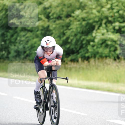 21.06.2026 - Viking Triathlon Michael Burmester http://msf.ph/oto/9883593 21.06.2026 11:03:49 Radfahren 1, 4, 58, 86, 165, 197, 202, 211, 227, 301, 387, 411, 460, 484, 553, 559, 567, 649 meine-sportfotos.de