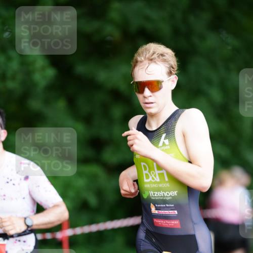 21.06.2026 - 29. Vierlanden-Triathlon LAZAROV Photography http://msf.ph/oto/9883633 21.06.2026 12:53:29 Laufen  meine-sportfotos.de