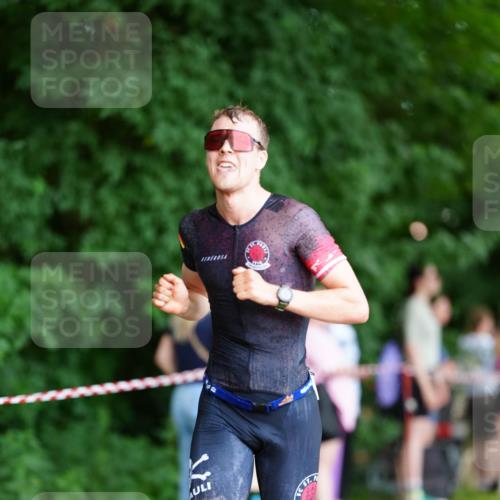 21.06.2026 - 29. Vierlanden-Triathlon LAZAROV Photography http://msf.ph/oto/9883651 21.06.2026 12:53:34 Laufen  meine-sportfotos.de