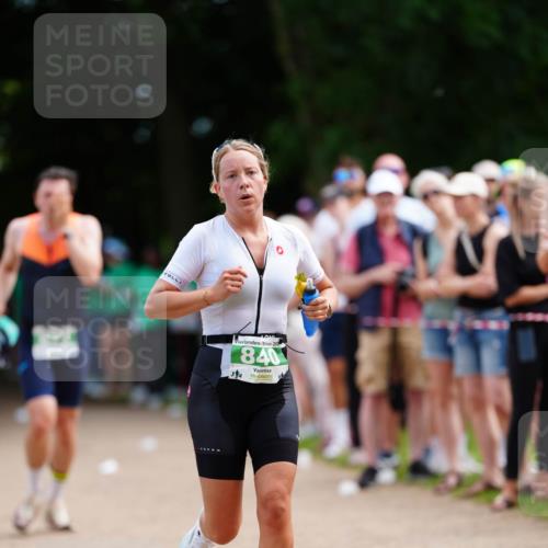 21.06.2026 - 29. Vierlanden-Triathlon LAZAROV Photography http://msf.ph/oto/9883689 21.06.2026 12:53:55 Laufen 2, 840 meine-sportfotos.de