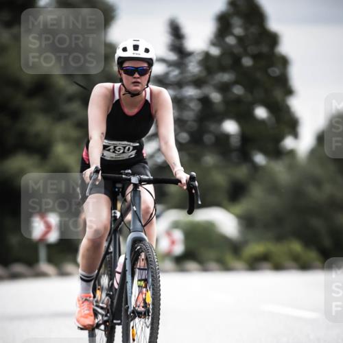 21.06.2026 - 29. Vierlanden-Triathlon H.Heesch http://msf.ph/oto/9883700 21.06.2026 10:35:32 Radfahren 43, 108, 109, 291, 306, 313, 347, 348, 490 meine-sportfotos.de