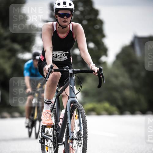 21.06.2026 - 29. Vierlanden-Triathlon H.Heesch http://msf.ph/oto/9883738 21.06.2026 10:35:32 Radfahren 43, 108, 109, 291, 306, 313, 347, 348, 490 meine-sportfotos.de