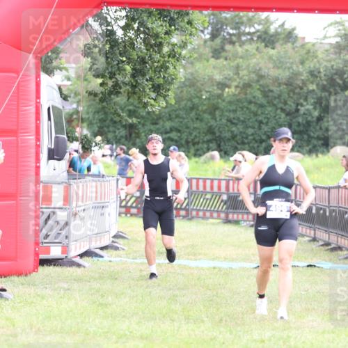 21.06.2026 - 29. Vierlanden-Triathlon Andreas Tolksdorf http://msf.ph/oto/9883782 21.06.2026 11:26:29 Ziel 496, 564, 1356, 496, 564, 1356 meine-sportfotos.de