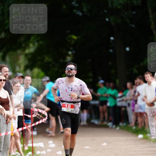 21.06.2026 - 29. Vierlanden-Triathlon LAZAROV Photography http://msf.ph/oto/9883792 21.06.2026 12:54:35 Laufen 18 meine-sportfotos.de