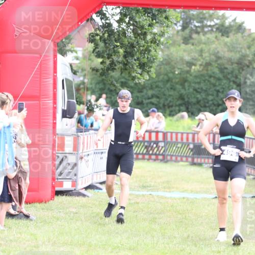 21.06.2026 - 29. Vierlanden-Triathlon Andreas Tolksdorf http://msf.ph/oto/9883807 21.06.2026 11:26:30 Ziel 536, 564, 1356, 536, 564, 1356 meine-sportfotos.de