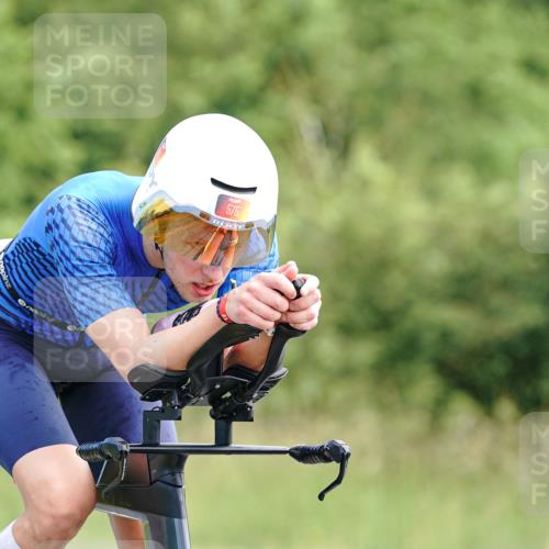 21.06.2026 - Viking Triathlon Michael Burmester http://msf.ph/oto/9883848 21.06.2026 11:06:01 Radfahren 19, 25, 34, 34, 72, 80, 94, 125, 150, 150, 152, 152, 259, 286, 342, 547, 575, 619 meine-sportfotos.de