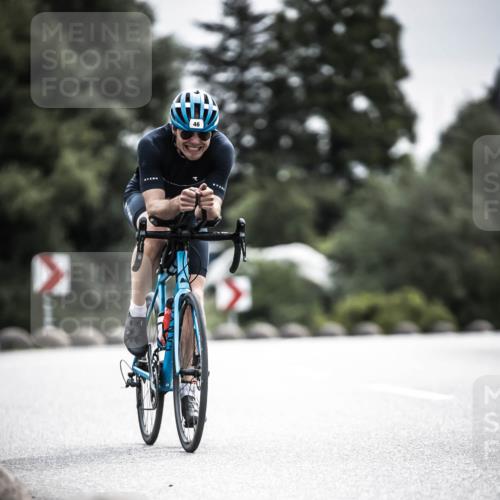 21.06.2026 - 29. Vierlanden-Triathlon H.Heesch http://msf.ph/oto/9883858 21.06.2026 10:35:44 Radfahren 46, 131, 173 meine-sportfotos.de