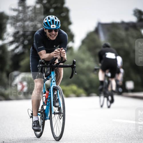 21.06.2026 - 29. Vierlanden-Triathlon H.Heesch http://msf.ph/oto/9883922 21.06.2026 10:35:44 Radfahren 46, 131, 173 meine-sportfotos.de