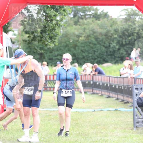 21.06.2026 - 29. Vierlanden-Triathlon Andreas Tolksdorf http://msf.ph/oto/9883927 21.06.2026 11:26:40 Ziel 536, 564, 1356, 536, 564, 1356 meine-sportfotos.de