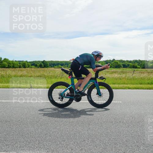 21.06.2026 - Viking Triathlon Michael Burmester http://msf.ph/oto/9883928 21.06.2026 11:16:26 Radfahren 101, 123, 138, 282, 394, 473, 486, 624 meine-sportfotos.de
