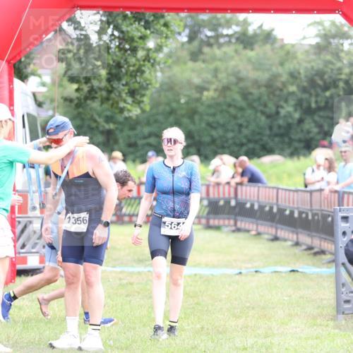21.06.2026 - 29. Vierlanden-Triathlon Andreas Tolksdorf http://msf.ph/oto/9883939 21.06.2026 11:26:40 Ziel 536, 564, 1356, 536, 564, 1356 meine-sportfotos.de