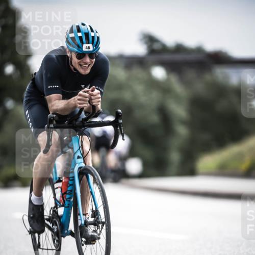 21.06.2026 - 29. Vierlanden-Triathlon H.Heesch http://msf.ph/oto/9883971 21.06.2026 10:35:45 Radfahren 46, 131, 173 meine-sportfotos.de