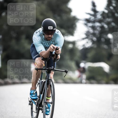 21.06.2026 - 29. Vierlanden-Triathlon H.Heesch http://msf.ph/oto/9884119 21.06.2026 09:19:05 Radfahren 79, 107, 268 meine-sportfotos.de
