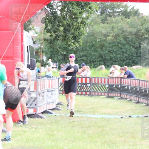 21.06.2026 - 29. Vierlanden-Triathlon Andreas Tolksdorf http://msf.ph/oto/9884129 21.06.2026 11:26:57 Ziel 353, 480, 526, 353, 480, 526 meine-sportfotos.de