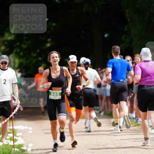 21.06.2026 - 29. Vierlanden-Triathlon LAZAROV Photography http://msf.ph/oto/9884139 21.06.2026 13:03:08 Laufen 2, 865 meine-sportfotos.de