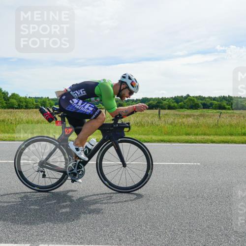 21.06.2026 - Viking Triathlon Michael Burmester http://msf.ph/oto/9884183 21.06.2026 11:20:33 Radfahren 2, 19, 21, 73, 100, 170, 200, 391, 404, 472, 509, 543, 561, 568 meine-sportfotos.de