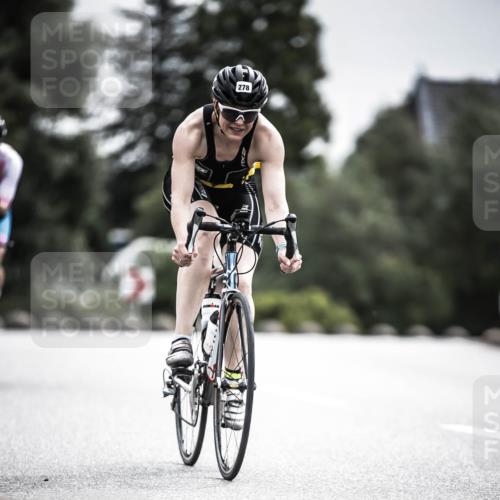 21.06.2026 - 29. Vierlanden-Triathlon H.Heesch http://msf.ph/oto/9884246 21.06.2026 10:36:01 Radfahren 9, 10, 25, 26, 34, 88, 104, 186, 243, 278, 589 meine-sportfotos.de