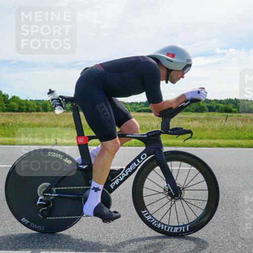 21.06.2026 - Viking Triathlon Michael Burmester http://msf.ph/oto/9884255 21.06.2026 11:21:08 Radfahren 7, 7, 25, 283, 307, 342, 374, 380, 433, 517, 547, 575, 606, 667 meine-sportfotos.de