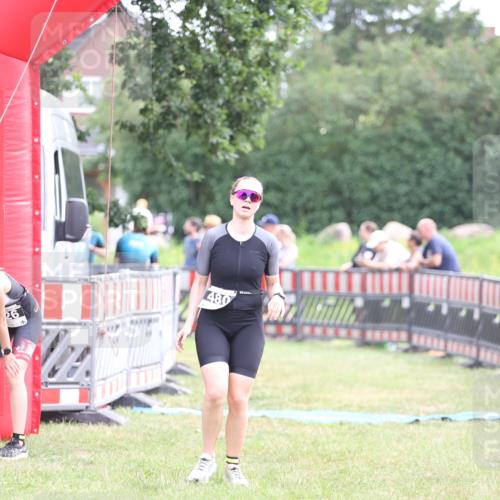 21.06.2026 - 29. Vierlanden-Triathlon Andreas Tolksdorf http://msf.ph/oto/9884279 21.06.2026 11:26:58 Ziel 353, 480, 526, 353, 480, 526 meine-sportfotos.de