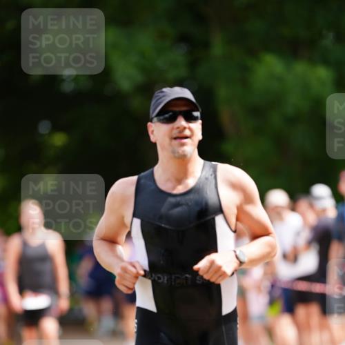 21.06.2026 - 29. Vierlanden-Triathlon LAZAROV Photography http://msf.ph/oto/9884321 21.06.2026 13:04:00 Laufen  meine-sportfotos.de