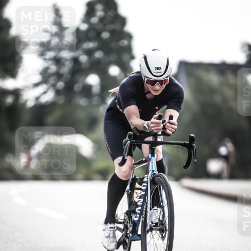 21.06.2026 - 29. Vierlanden-Triathlon H.Heesch http://msf.ph/oto/9884356 21.06.2026 09:19:12 Radfahren 24, 79, 169, 268, 278 meine-sportfotos.de