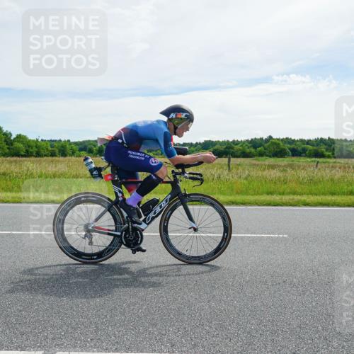 21.06.2026 - Viking Triathlon Michael Burmester http://msf.ph/oto/9884359 21.06.2026 11:23:06 Radfahren 61, 135, 144, 184, 305, 465, 467, 471, 471, 548 meine-sportfotos.de