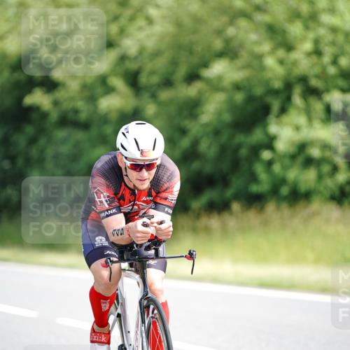 21.06.2026 - Viking Triathlon Michael Burmester http://msf.ph/oto/9884378 21.06.2026 11:19:06 Radfahren 1, 4, 13, 47, 221, 242, 295, 311, 372, 378, 449, 495, 536, 537, 541, 576, 623, 629 meine-sportfotos.de