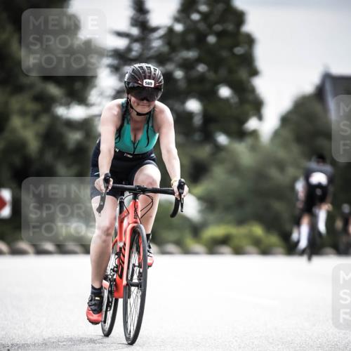 21.06.2026 - 29. Vierlanden-Triathlon H.Heesch http://msf.ph/oto/9884435 21.06.2026 10:36:07 Radfahren 104, 243, 376, 589 meine-sportfotos.de