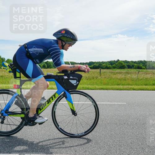 21.06.2026 - Viking Triathlon Michael Burmester http://msf.ph/oto/9884455 21.06.2026 11:24:32 Radfahren 16, 68, 89, 117, 182, 182, 199, 226, 267, 362, 386, 397, 424, 490, 545, 612, 634 meine-sportfotos.de