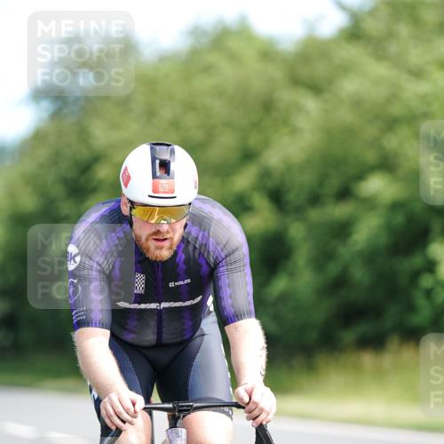 21.06.2026 - Viking Triathlon Michael Burmester http://msf.ph/oto/9884457 21.06.2026 11:19:14 Radfahren 13, 17, 185, 198, 295, 311, 536, 537, 541, 576, 623, 644 meine-sportfotos.de