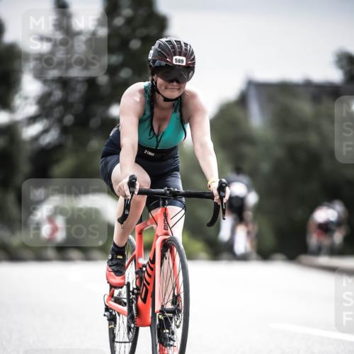 21.06.2026 - 29. Vierlanden-Triathlon H.Heesch http://msf.ph/oto/9884499 21.06.2026 10:36:08 Radfahren 376, 589 meine-sportfotos.de