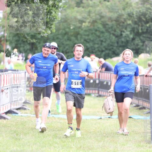 21.06.2026 - 29. Vierlanden-Triathlon Andreas Tolksdorf http://msf.ph/oto/9884503 21.06.2026 11:27:25 Ziel 442, 521, 619, 442, 521, 619 meine-sportfotos.de