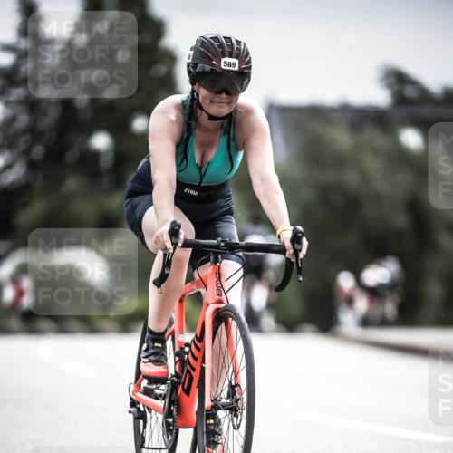21.06.2026 - 29. Vierlanden-Triathlon H.Heesch http://msf.ph/oto/9884513 21.06.2026 10:36:08 Radfahren 376, 589 meine-sportfotos.de
