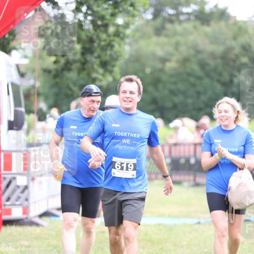 21.06.2026 - 29. Vierlanden-Triathlon Andreas Tolksdorf http://msf.ph/oto/9884541 21.06.2026 11:27:27 Ziel 442, 521, 619, 442, 521, 619 meine-sportfotos.de