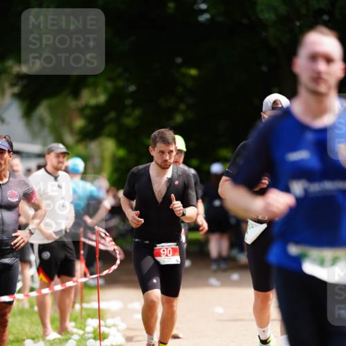21.06.2026 - 29. Vierlanden-Triathlon LAZAROV Photography http://msf.ph/oto/9884549 21.06.2026 13:05:04 Laufen 90 meine-sportfotos.de