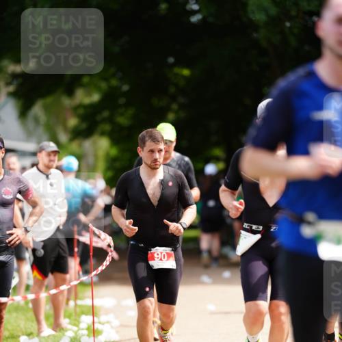 21.06.2026 - 29. Vierlanden-Triathlon LAZAROV Photography http://msf.ph/oto/9884552 21.06.2026 13:05:04 Laufen 90 meine-sportfotos.de