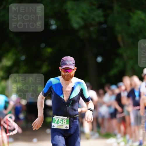 21.06.2026 - 29. Vierlanden-Triathlon LAZAROV Photography http://msf.ph/oto/9884588 21.06.2026 13:05:17 Laufen 202, 758, 4 meine-sportfotos.de