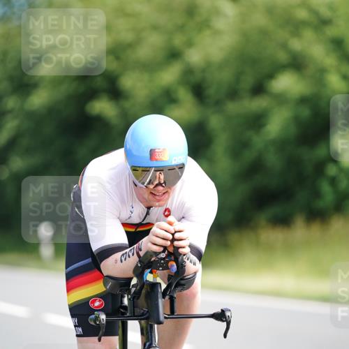 21.06.2026 - Viking Triathlon Michael Burmester http://msf.ph/oto/9884612 21.06.2026 11:19:55 Radfahren 30, 115, 115, 249, 250, 250, 257, 291, 297, 323, 332, 343, 346, 604, 625 meine-sportfotos.de
