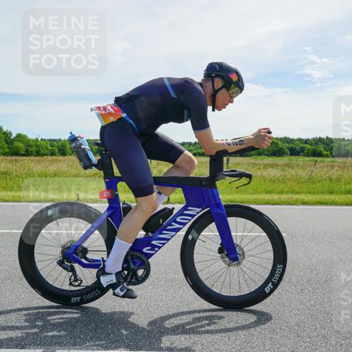 21.06.2026 - Viking Triathlon Michael Burmester http://msf.ph/oto/9884646 21.06.2026 11:26:30 Radfahren 77, 99, 133, 141, 429, 442, 462, 546, 560 meine-sportfotos.de