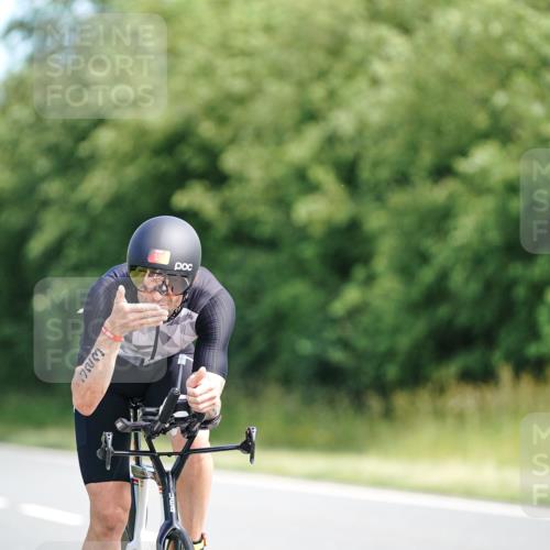21.06.2026 - Viking Triathlon Michael Burmester http://msf.ph/oto/9884658 21.06.2026 11:19:57 Radfahren 30, 115, 115, 249, 250, 250, 257, 291, 297, 323, 332, 343, 625 meine-sportfotos.de