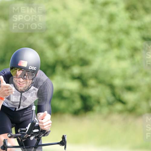 21.06.2026 - Viking Triathlon Michael Burmester http://msf.ph/oto/9884673 21.06.2026 11:19:58 Radfahren 30, 115, 115, 249, 250, 250, 257, 291, 297, 323, 332, 343, 532, 625 meine-sportfotos.de