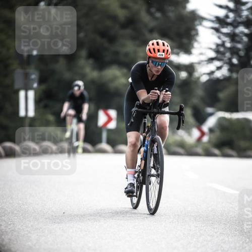 21.06.2026 - 29. Vierlanden-Triathlon H.Heesch http://msf.ph/oto/9884723 21.06.2026 09:19:21 Radfahren 24, 99, 169, 224, 228 meine-sportfotos.de