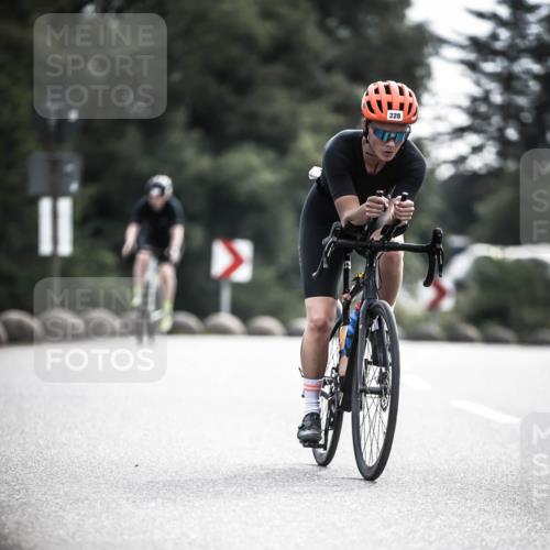 21.06.2026 - 29. Vierlanden-Triathlon H.Heesch http://msf.ph/oto/9884740 21.06.2026 09:19:21 Radfahren 24, 99, 169, 224, 228 meine-sportfotos.de