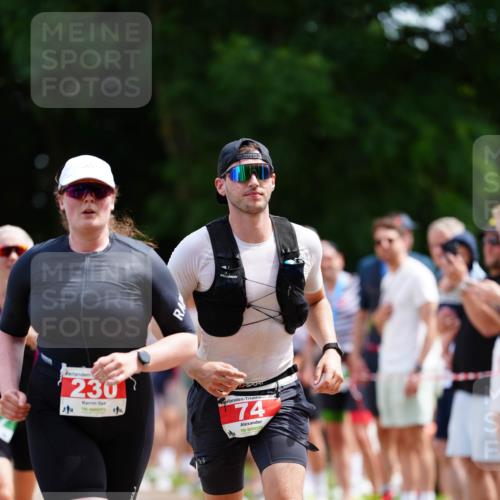 21.06.2026 - 29. Vierlanden-Triathlon LAZAROV Photography http://msf.ph/oto/9884773 21.06.2026 13:06:10 Laufen 230, 20, 74, 2 meine-sportfotos.de