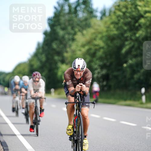 21.06.2026 - Viking Triathlon Michael Burmester http://msf.ph/oto/9884775 21.06.2026 11:20:20 Radfahren 2, 19, 21, 73, 98, 126, 200, 238, 391, 404, 472, 509, 532, 543, 568, 625 meine-sportfotos.de